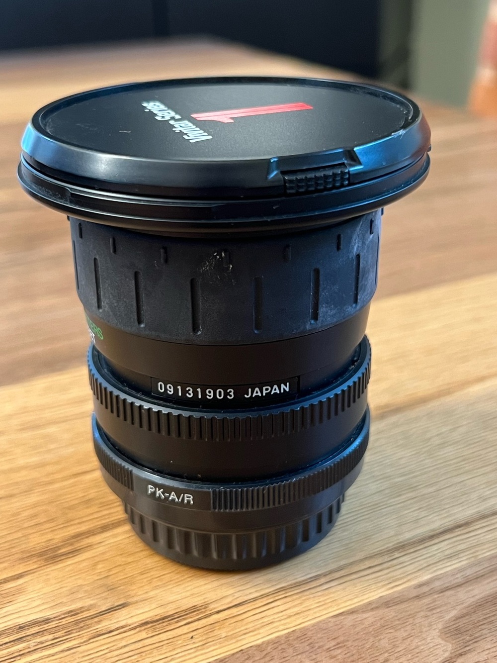 Vivitar 19-35mm F/3.5-4.5 A 2-Touch Manual Focus Wide Angle Lens with UV filter - Picture 3 of 3